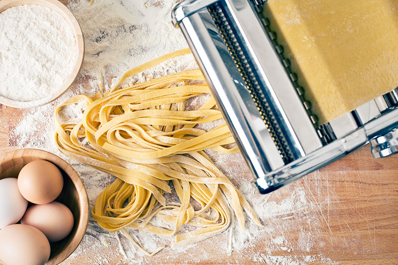 Leer zelf pasta maken met een pastamachine tijdens de pasta workshop